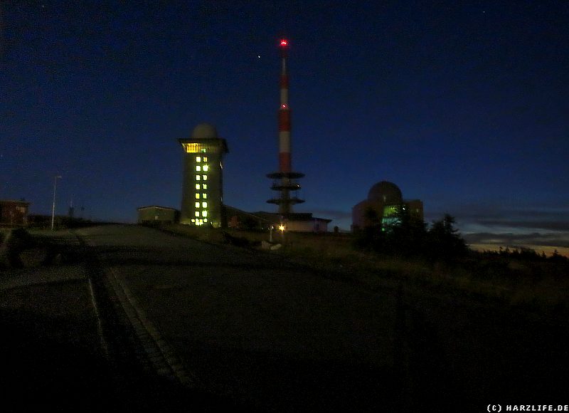 Der Brockengipfel bei Nacht