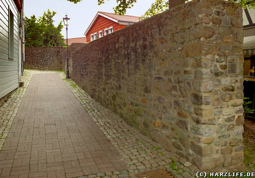 Ein Rest der Stadtmauer von Osterode Stadtmauer in Osterode