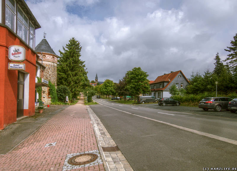 Friedrichsbrunn - Ortsansicht mit Kirche