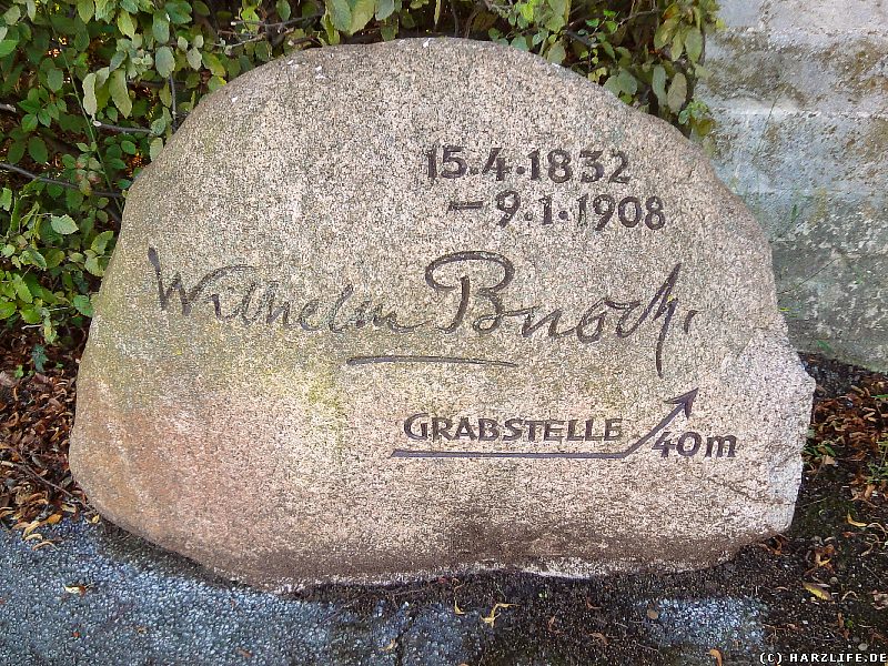 Die Grabstelle von Wilhelm Busch