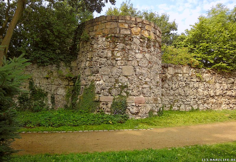 Stadtmauer mit Wachturm in Nordhausen