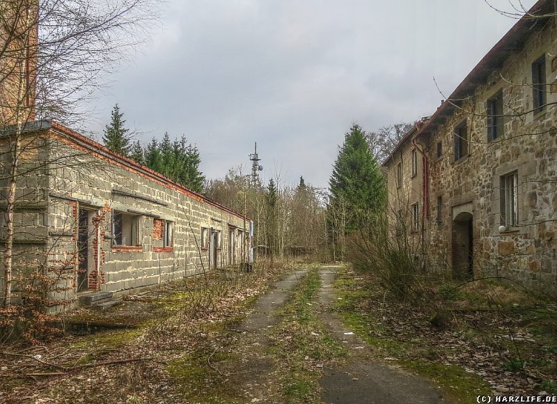 An der Hauptstraße des einstigen Betriebsferienheims