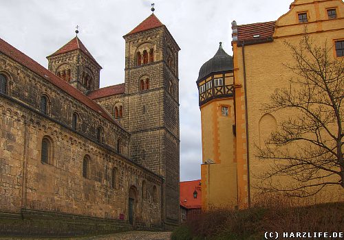 Schloß und Stiftskirche St. Servatii