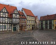 Schlossplatz mit Klopstockhaus in Quedlinburg