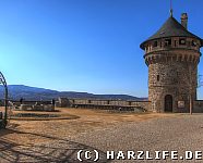 Schloss Wernigerode mit Brocken