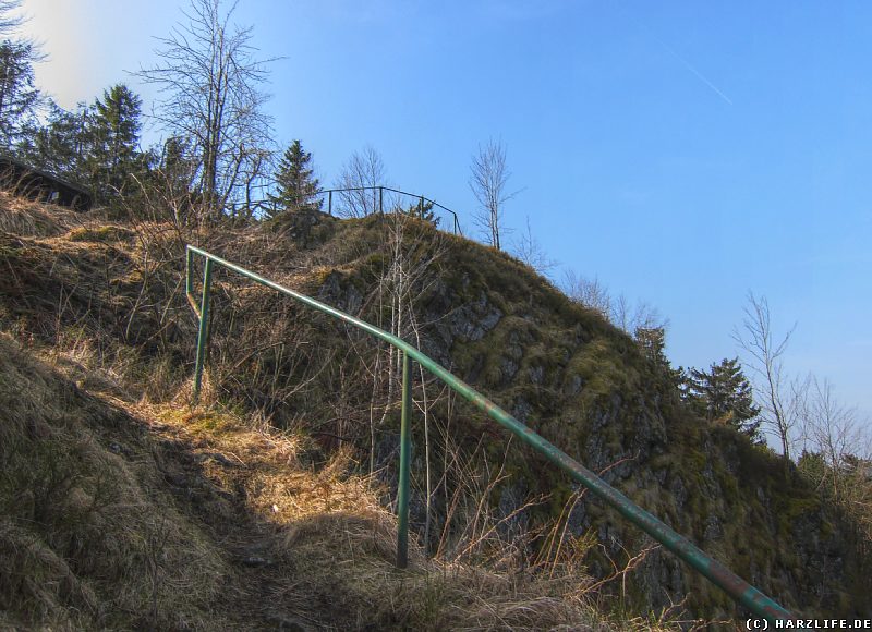 Steiler Aufstieg zu den Ahrendsberger Klippen