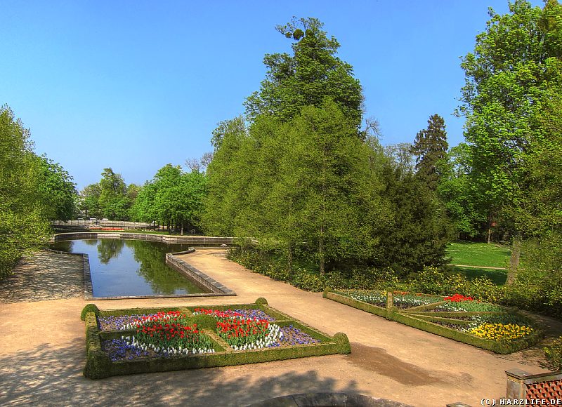 Der Schloßpark in Ballenstedt - Die Wasserachse