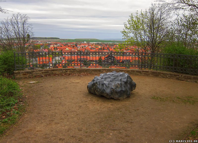 Bilder aus Wernigerode - Der Fühlstein im Lustgarten