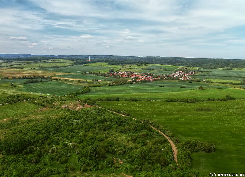 Aussicht von der Hohen Linde auf Lengefeld und die Mooskammer