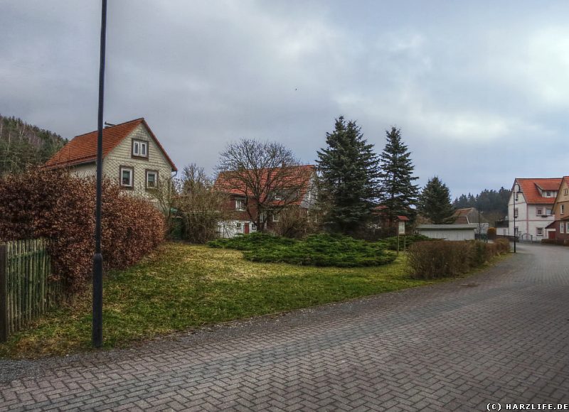 Parkanlage am Standort der einstigen Kirche von Königshof