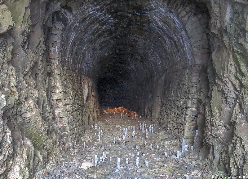 Tropfsteinhöhle auf Zeit